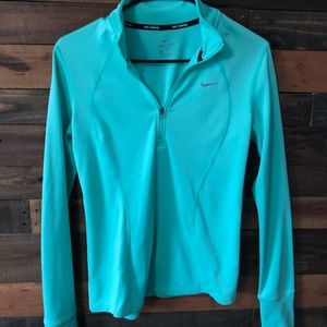 Nike Long Sleeve Pullover